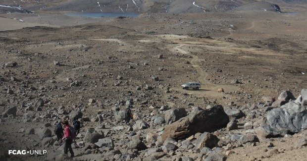 La imagen muestra el terreno, en la montaña, donde se instalará el telescopio de muones